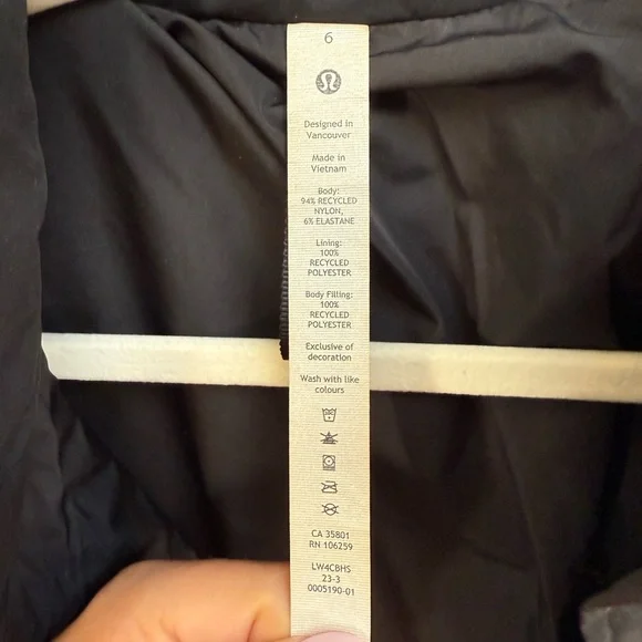 Lululemon Wave-Quilt Insulated Puffer Jacket (6)